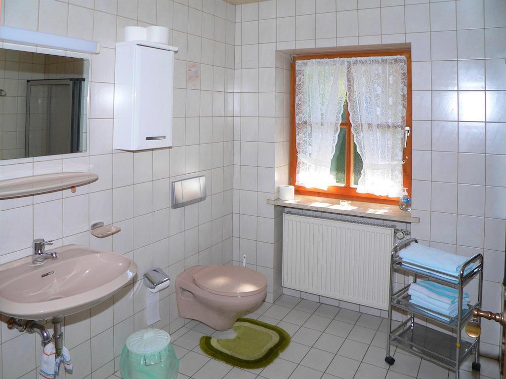 Gasthof - Pension Zur Post Achslach Chambre photo