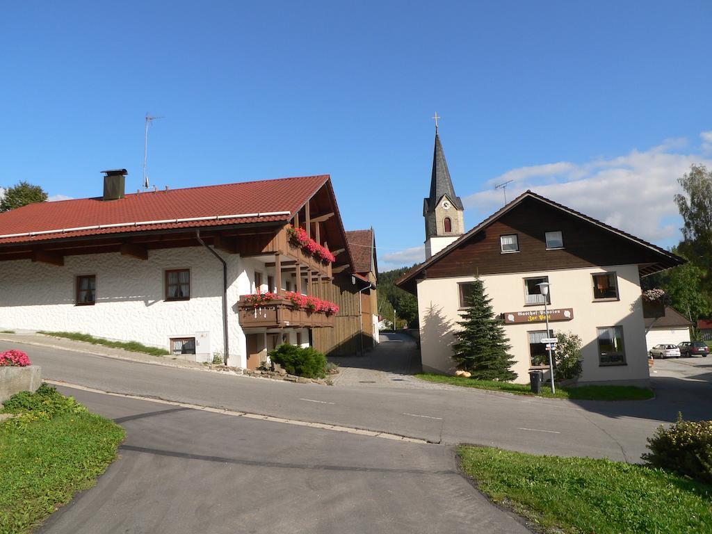 Gasthof - Pension Zur Post Achslach Chambre photo